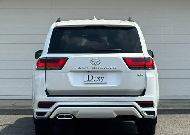 TOYOTA LAND CRUISER ZX – 2025