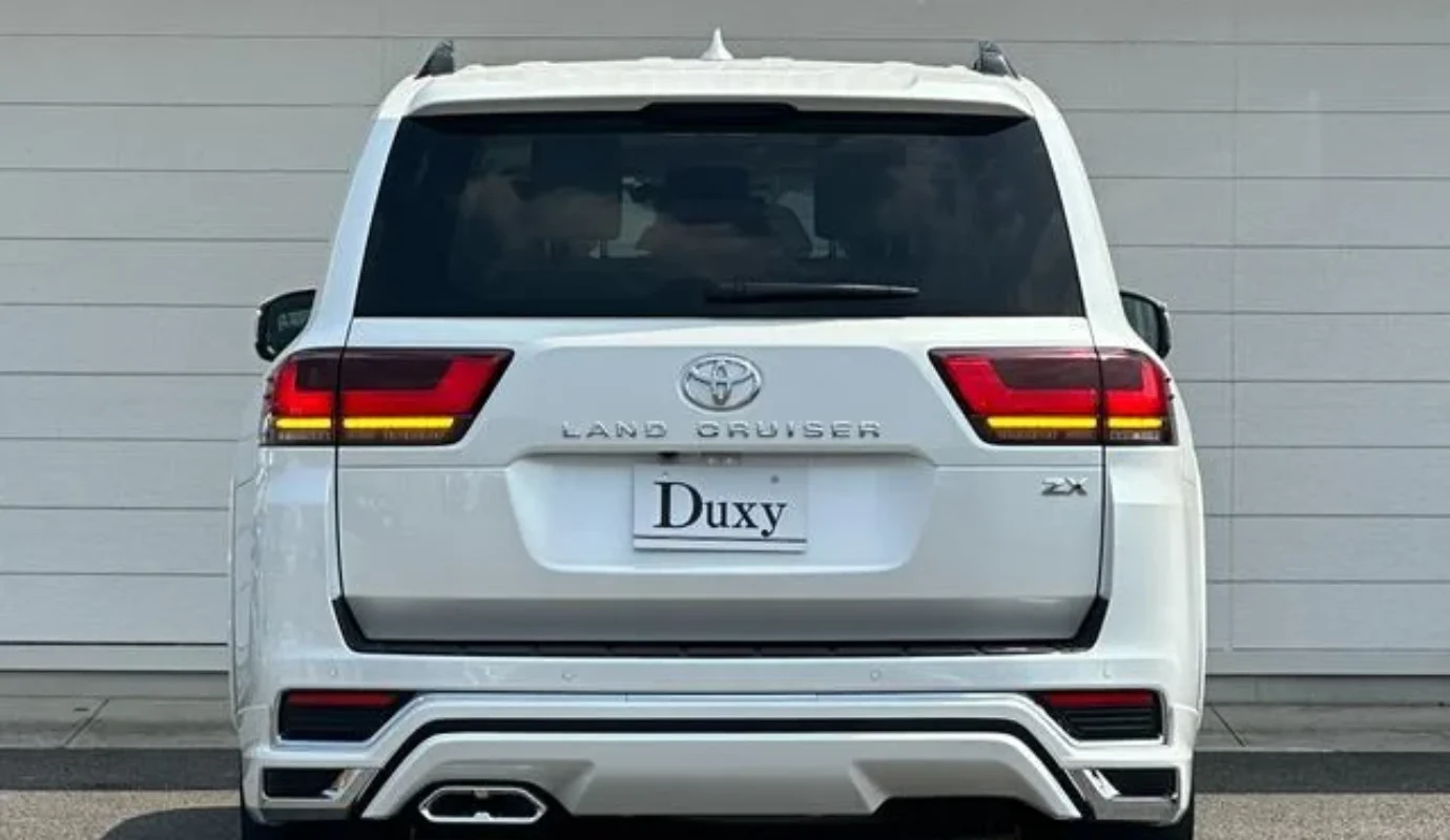 TOYOTA LAND CRUISER ZX – 2025