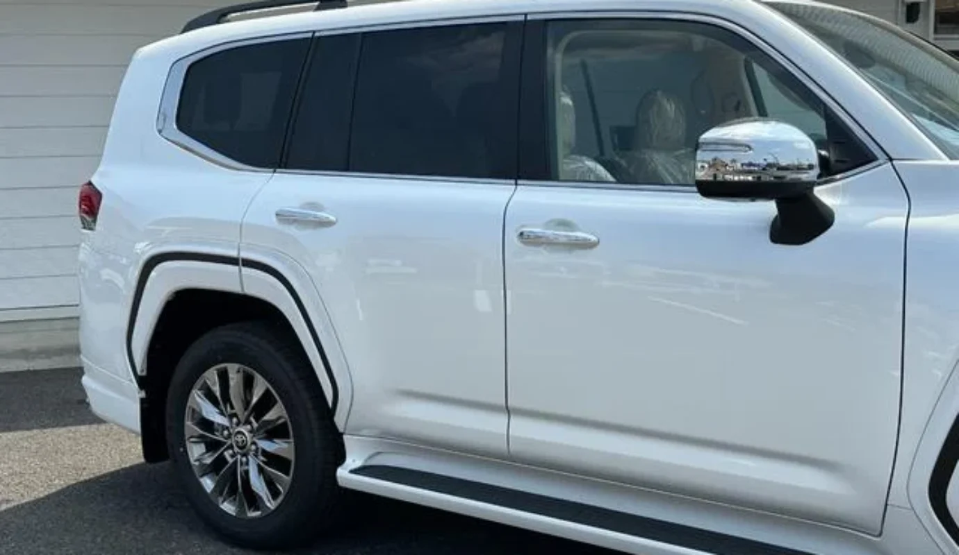 TOYOTA LAND CRUISER ZX – 2025