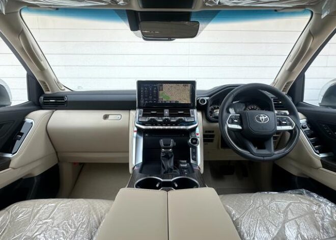 TOYOTA LAND CRUISER ZX – 2025