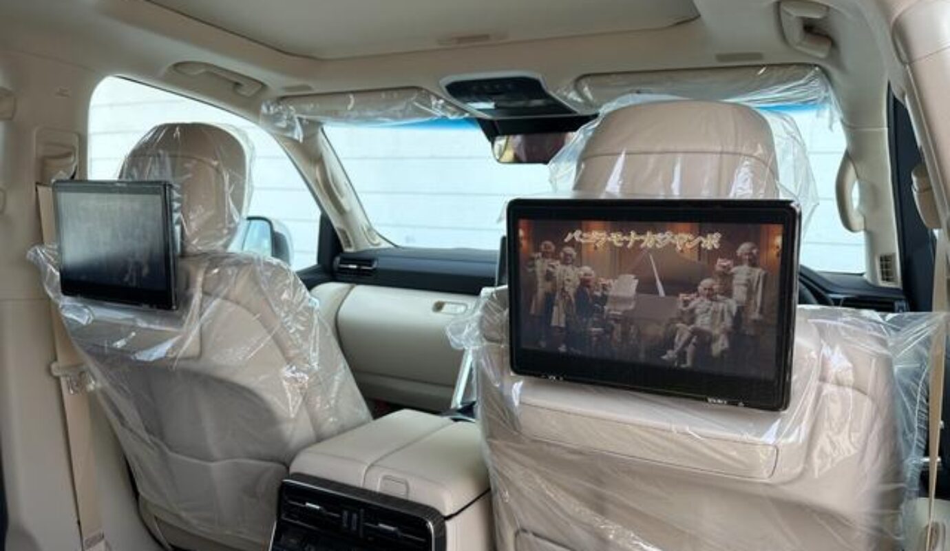 TOYOTA LAND CRUISER ZX – 2025