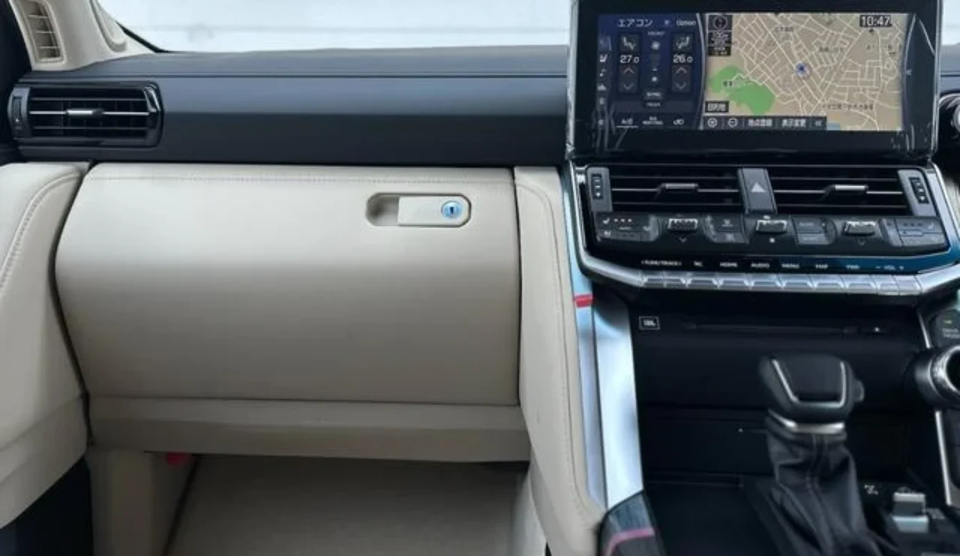 TOYOTA LAND CRUISER ZX – 2025