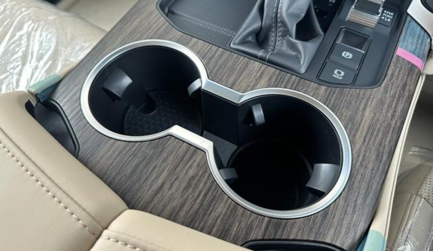 TOYOTA LAND CRUISER ZX – 2025