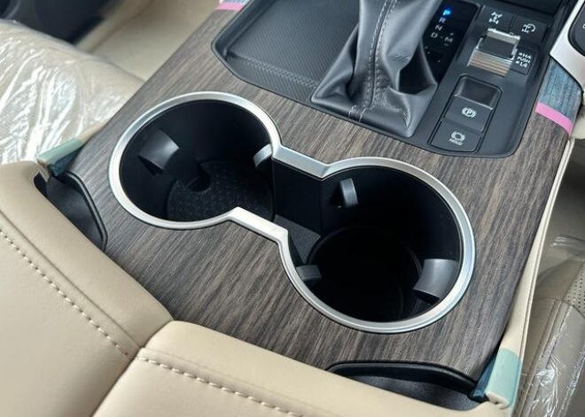 TOYOTA LAND CRUISER ZX – 2025