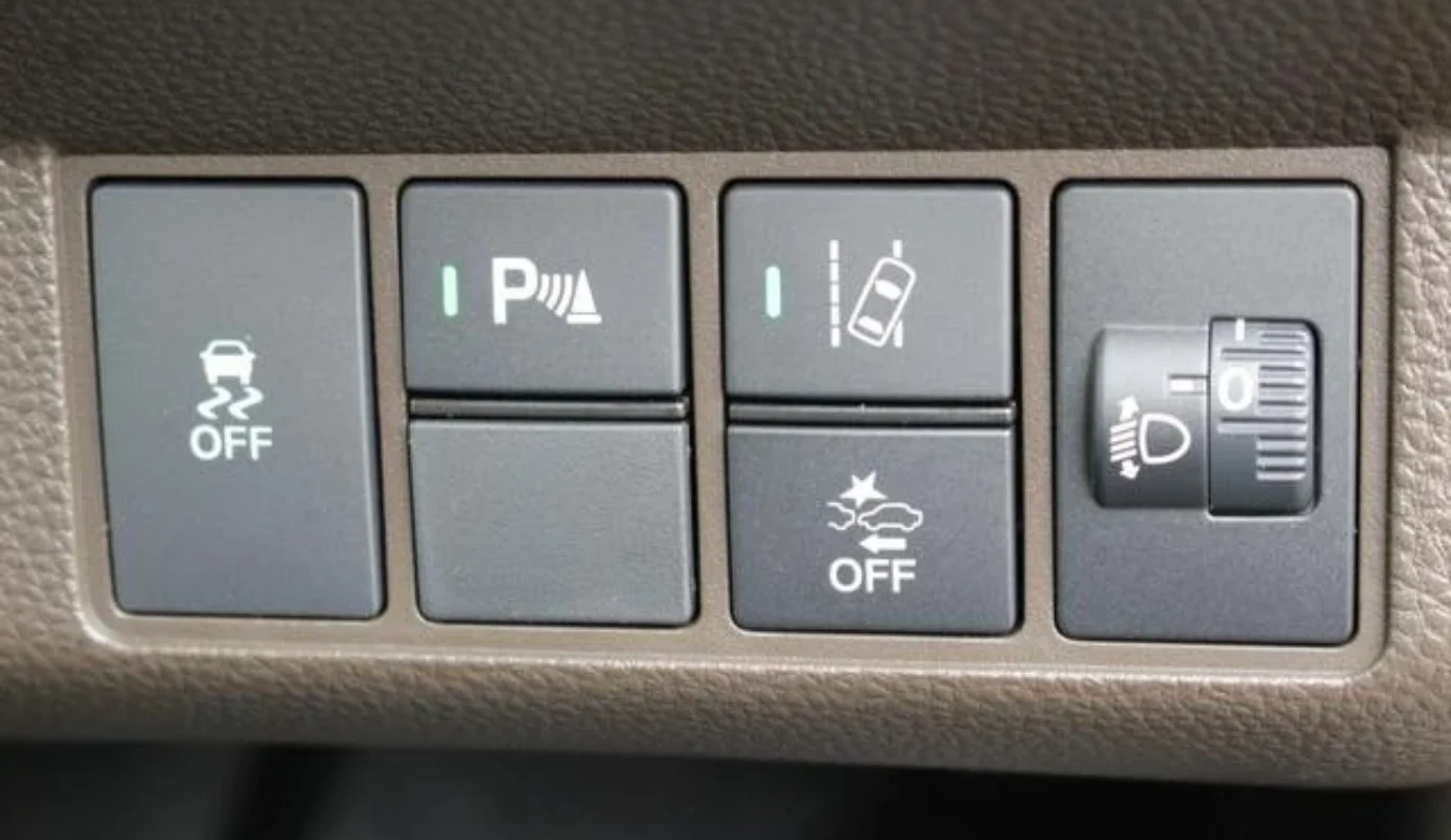 HONDA N-WGN L – 2025