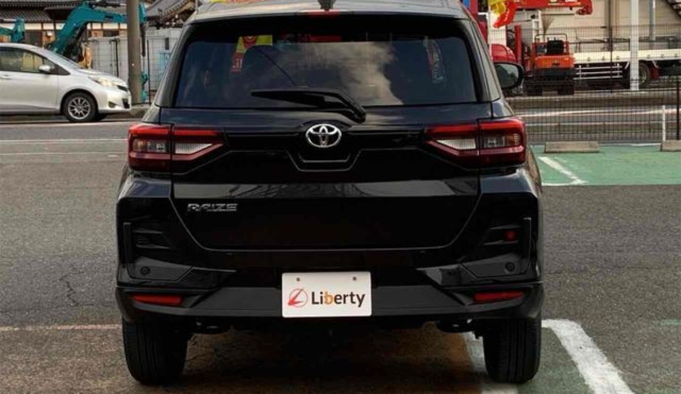 TOYOTA RAIZE Z – 2025