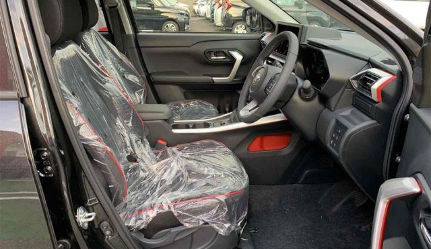 TOYOTA RAIZE Z – 2025