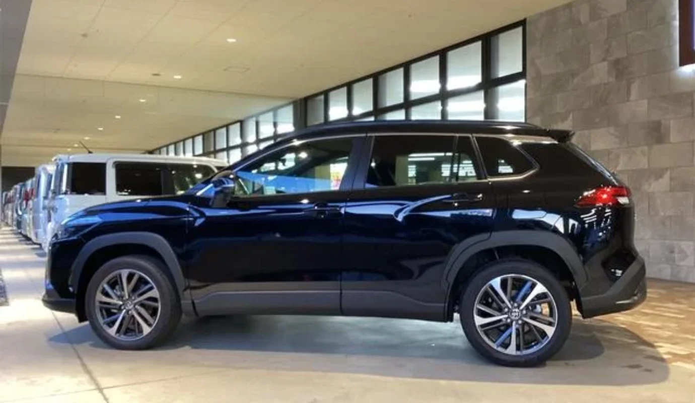 TOYOTA COROLLA CROSS Z – 2025