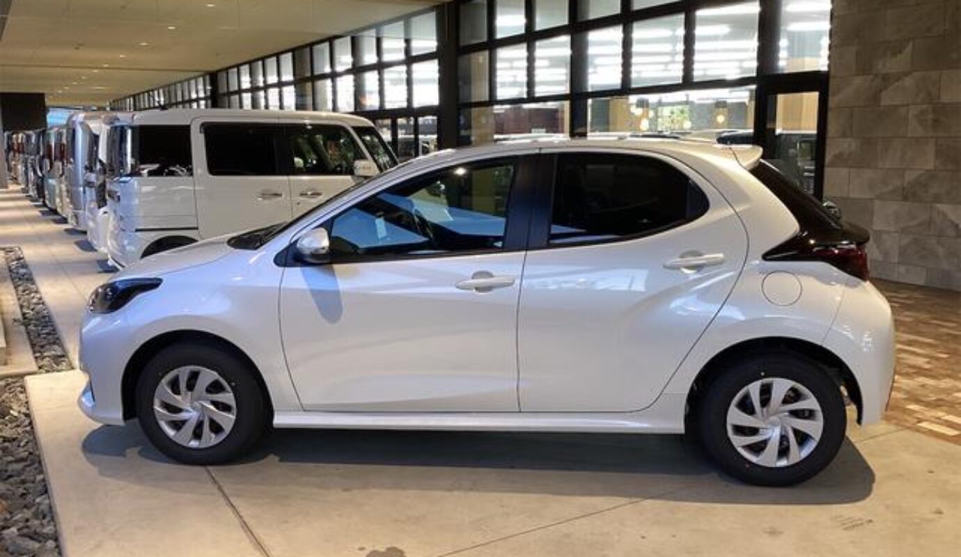 TOYOTA YARIS G – 2025