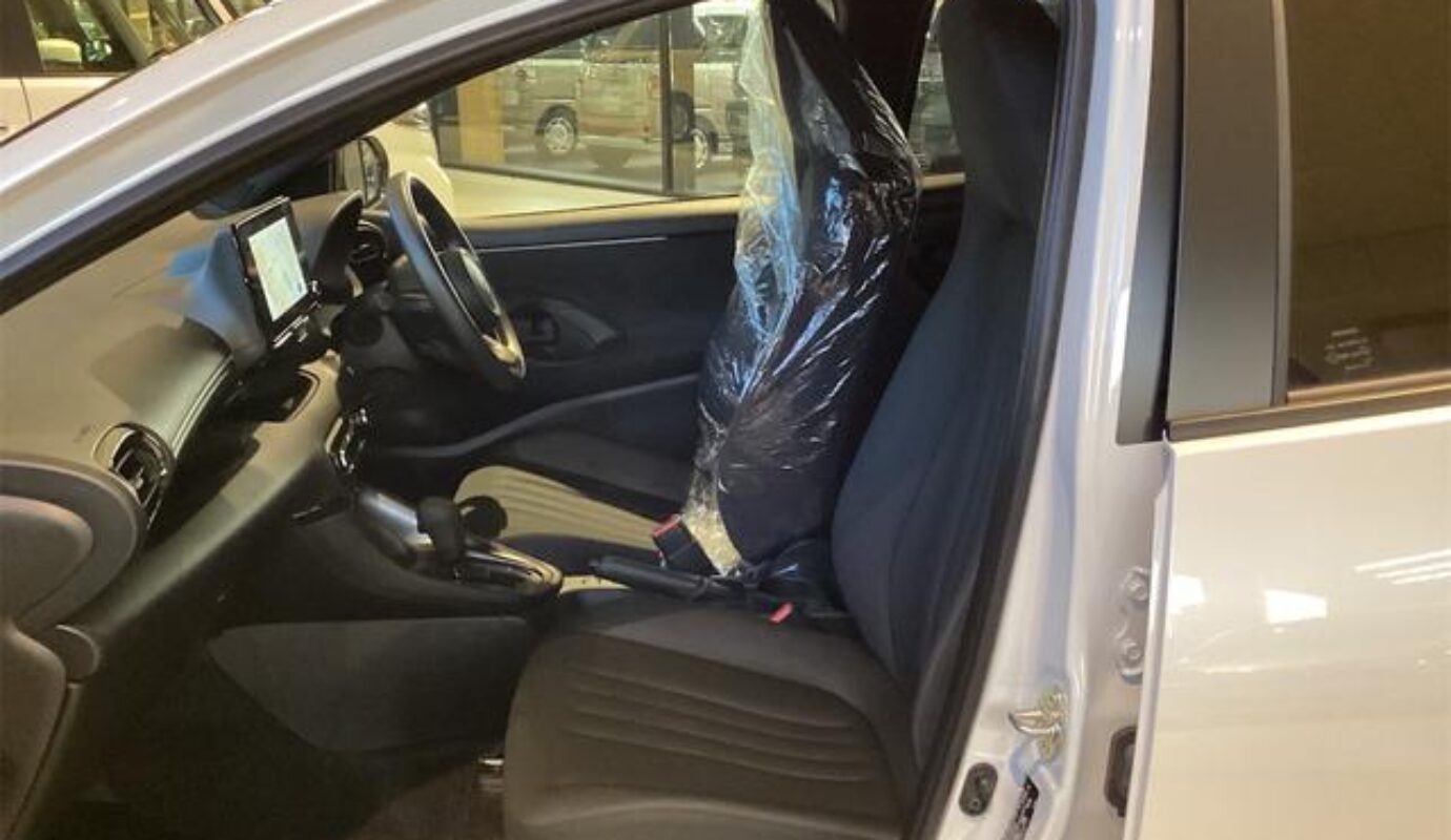 TOYOTA YARIS G – 2025