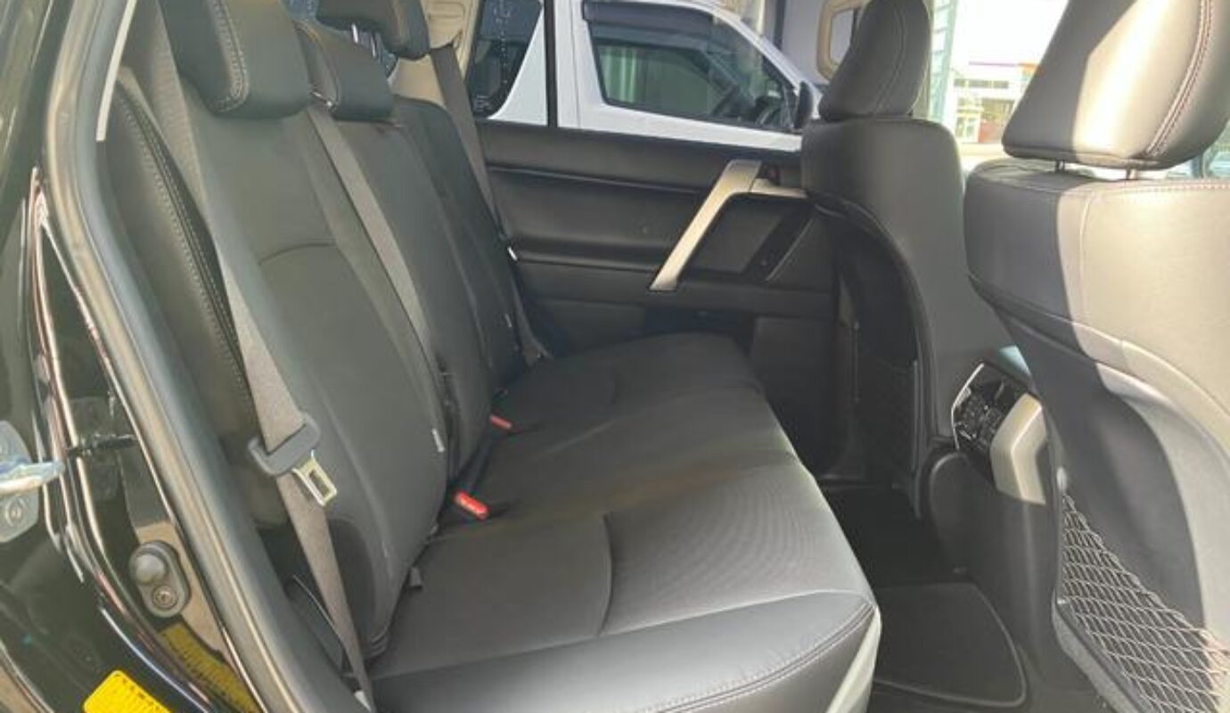 TOYOTA LAND CRUISER PRADO TX L – 2024